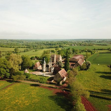Chateau De Clusors Saint-Menoux Екстериор снимка